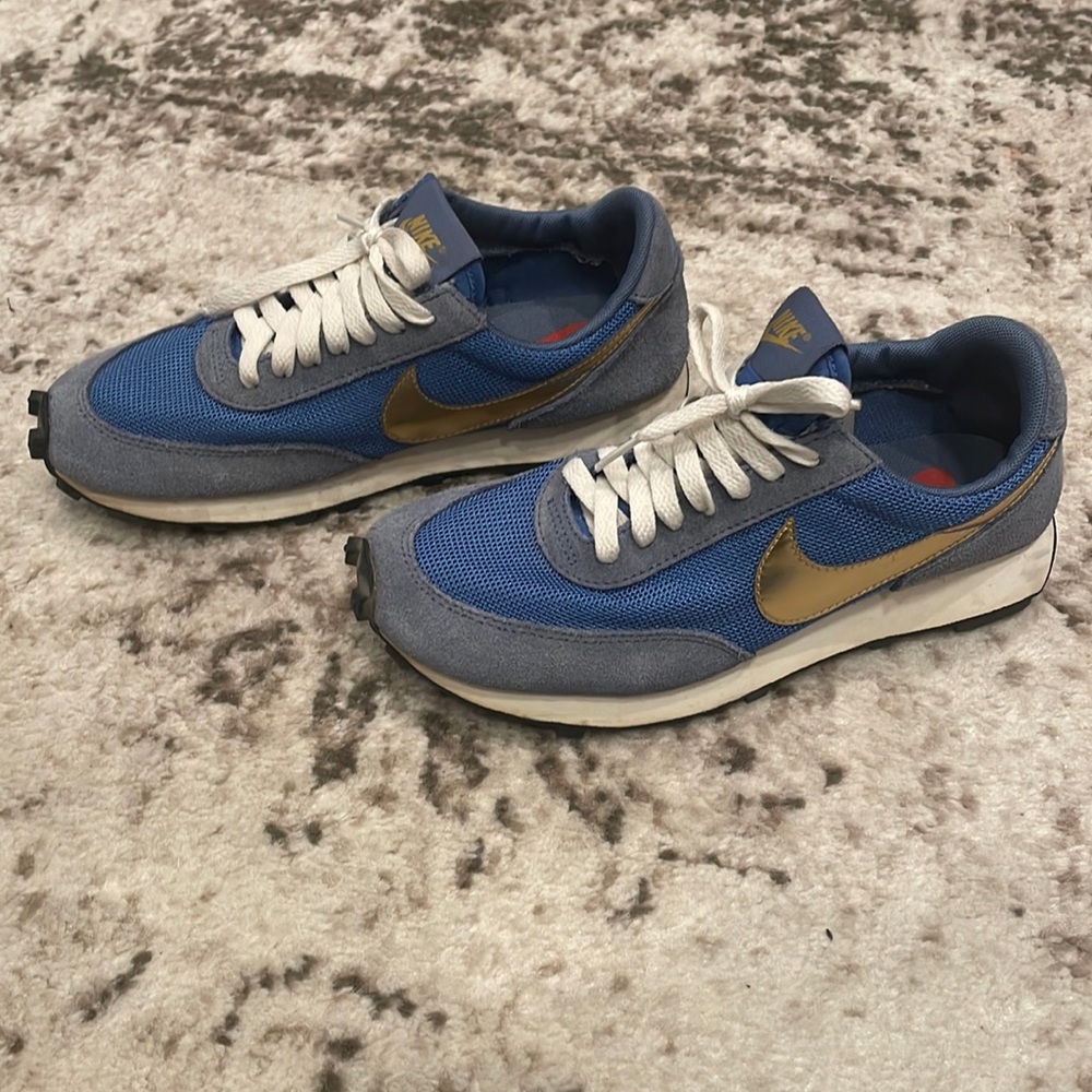 Nike Daybreak
